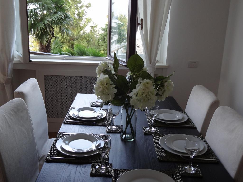 Vista Lago Apartment สเตรซา ห้อง รูปภาพ